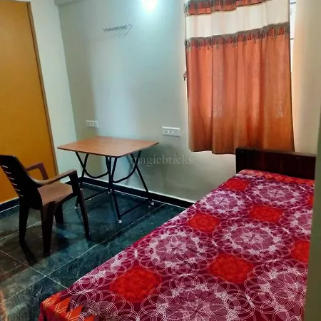 Stoneroof Hostel